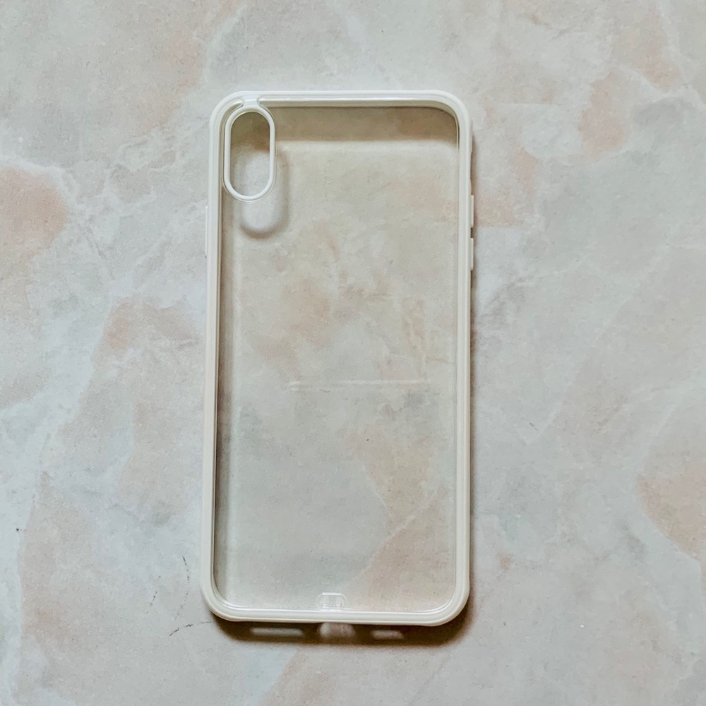 White bumper with clear hard back xs max case
